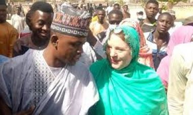 Daura auren matashin nan Sulaiman Isah Panshekara da Baturiyar amaryarsa Janine Sanchez