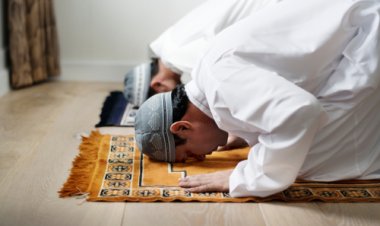 BAYAN AN GAMA SALLAR JAM'I, NA JONA SALLATA DA TA MAMU, SHIN TA INGANTA?